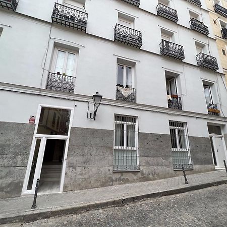 Redondilla Lejlighed Madrid Eksteriør billede
